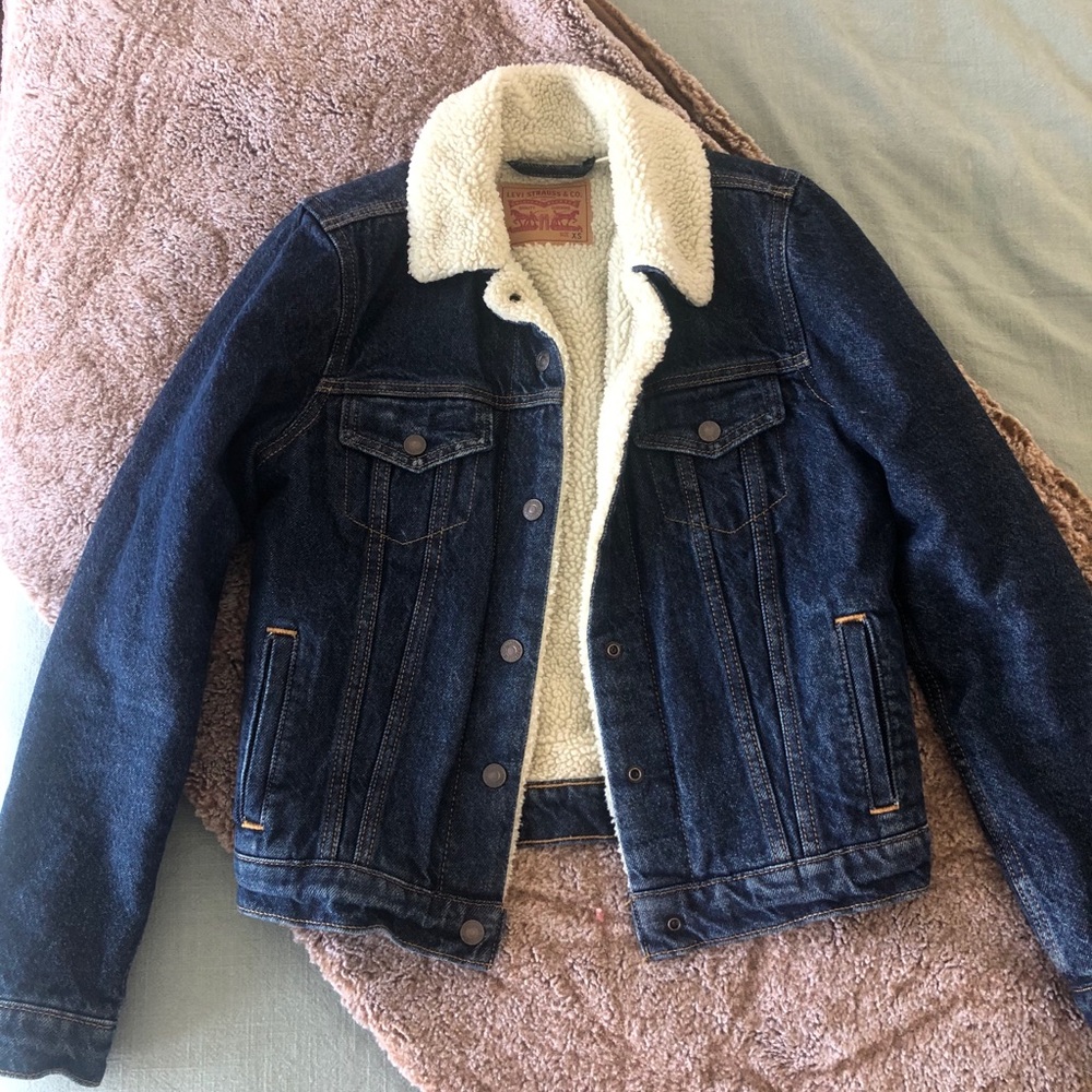 Levi’s Sherpa lined jacket! Worn once